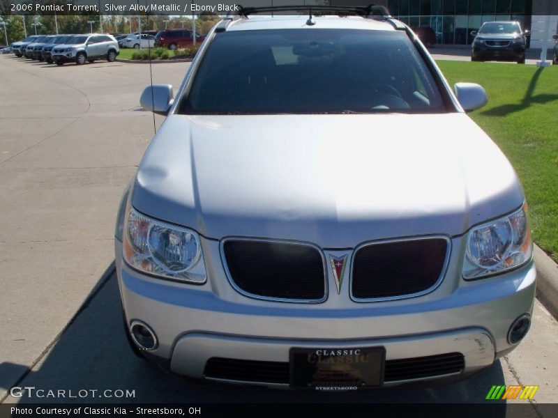 Silver Alloy Metallic / Ebony Black 2006 Pontiac Torrent