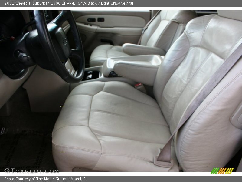 Onyx Black / Light Gray/Neutral 2001 Chevrolet Suburban 1500 LT 4x4