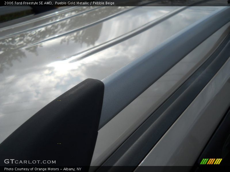 Pueblo Gold Metallic / Pebble Beige 2006 Ford Freestyle SE AWD