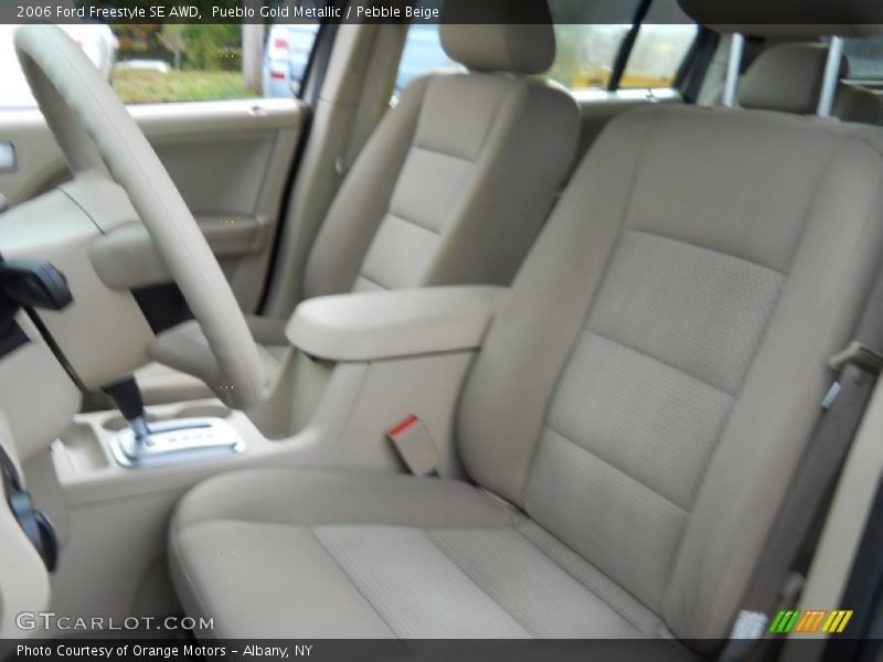 Pueblo Gold Metallic / Pebble Beige 2006 Ford Freestyle SE AWD