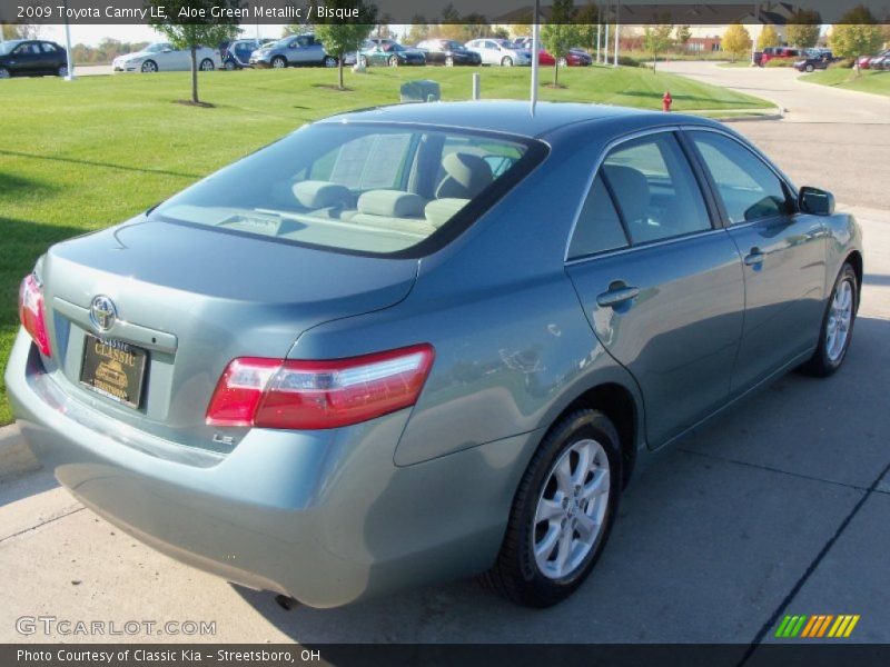Aloe Green Metallic / Bisque 2009 Toyota Camry LE