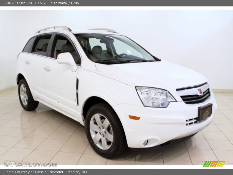 Polar White / Gray 2009 Saturn VUE XR V6