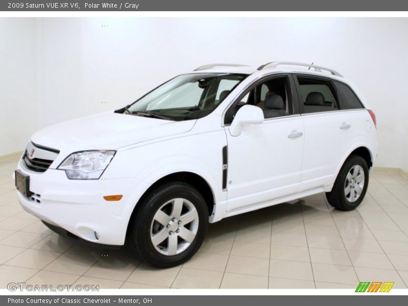 Polar White / Gray 2009 Saturn VUE XR V6