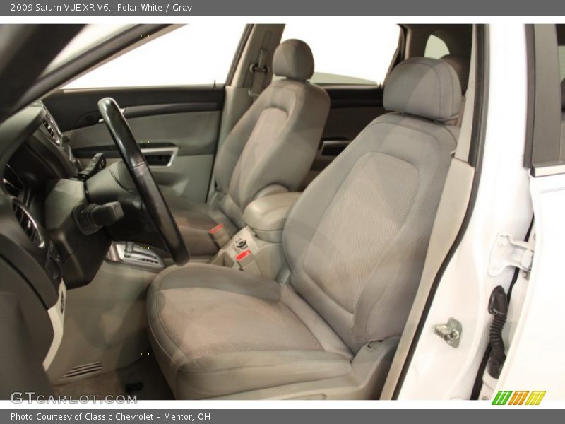 Polar White / Gray 2009 Saturn VUE XR V6