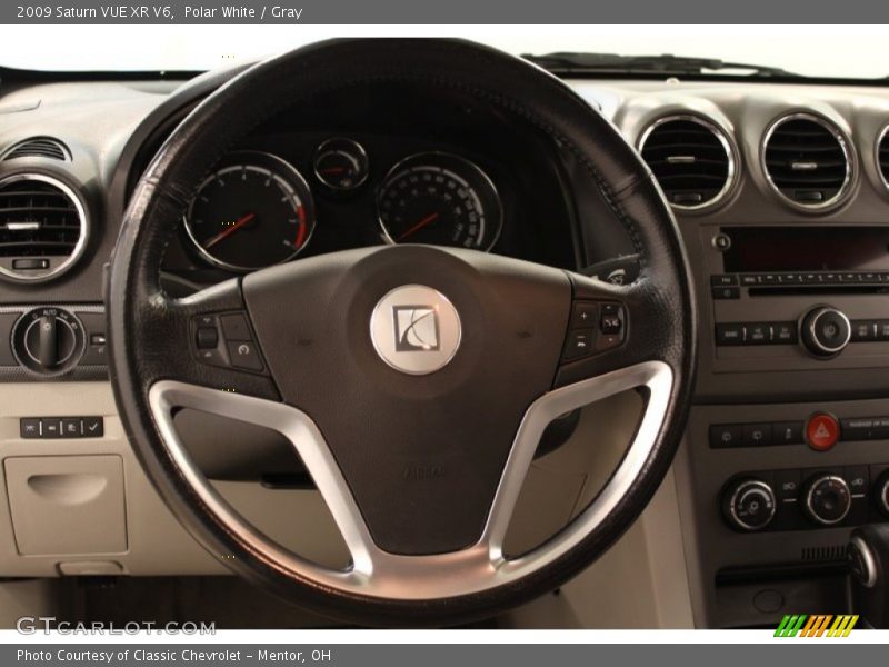Polar White / Gray 2009 Saturn VUE XR V6