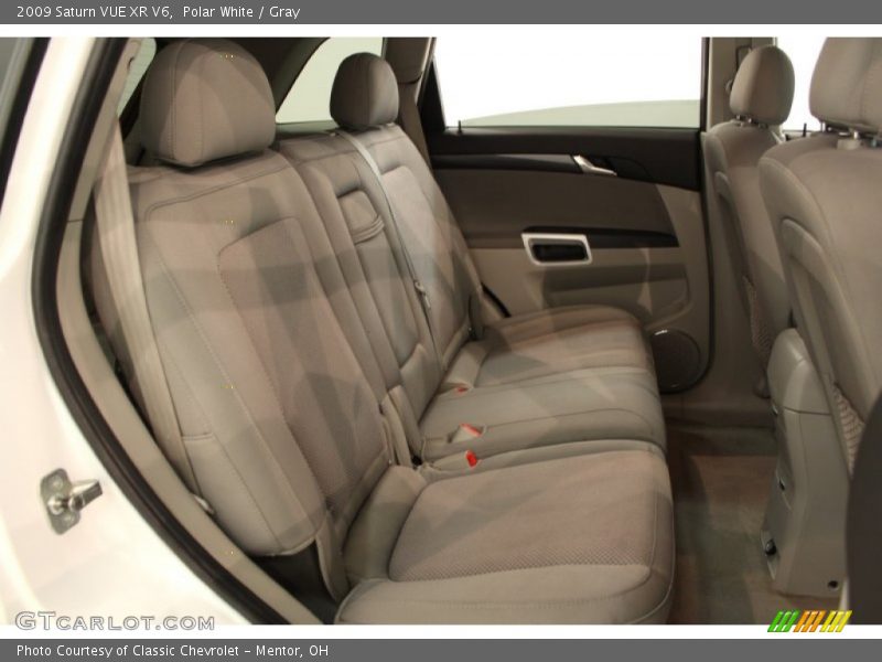 Polar White / Gray 2009 Saturn VUE XR V6