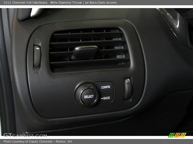 White Diamond Tricoat / Jet Black/Dark Accents 2012 Chevrolet Volt Hatchback