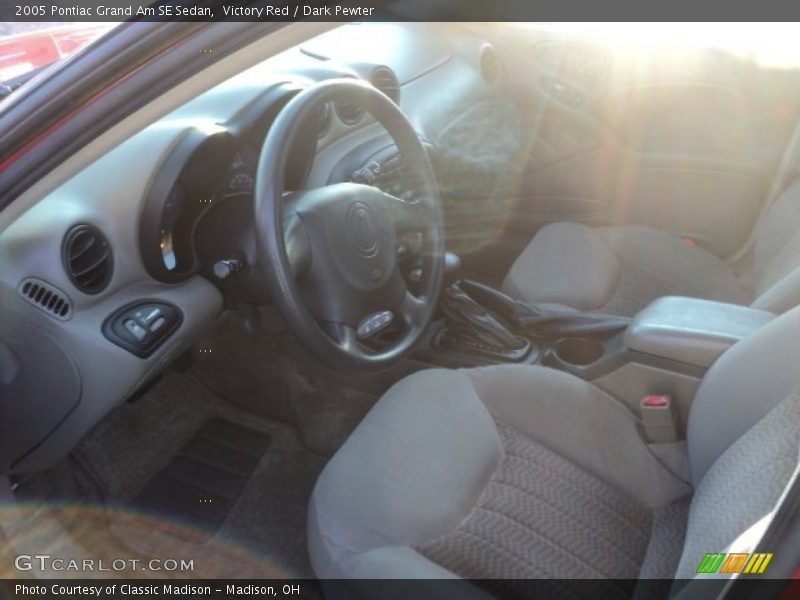 Victory Red / Dark Pewter 2005 Pontiac Grand Am SE Sedan
