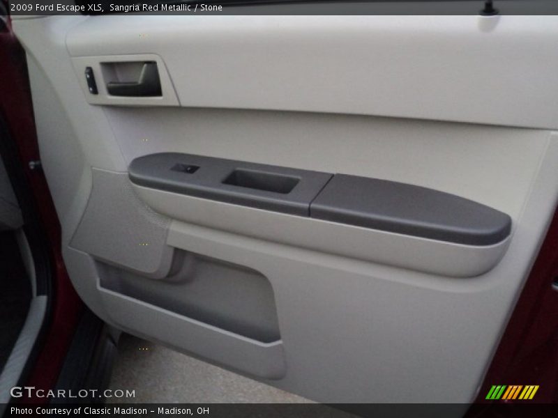 Sangria Red Metallic / Stone 2009 Ford Escape XLS