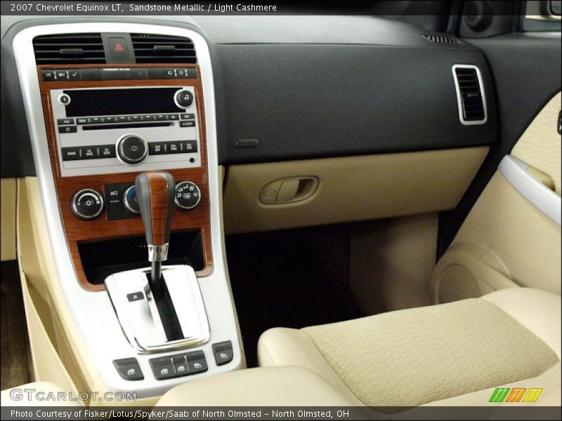 Sandstone Metallic / Light Cashmere 2007 Chevrolet Equinox LT