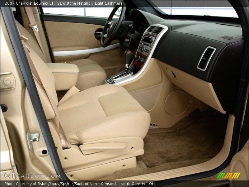 Sandstone Metallic / Light Cashmere 2007 Chevrolet Equinox LT