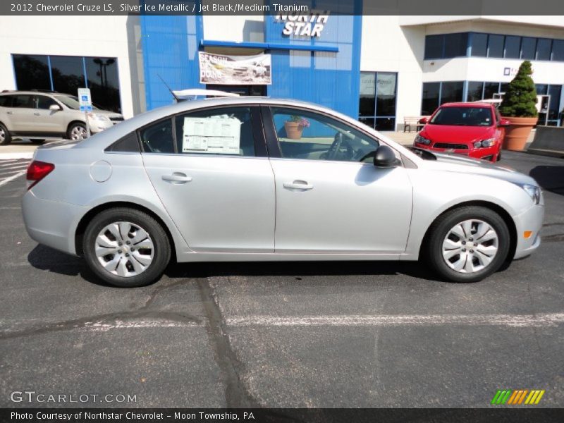Silver Ice Metallic / Jet Black/Medium Titanium 2012 Chevrolet Cruze LS