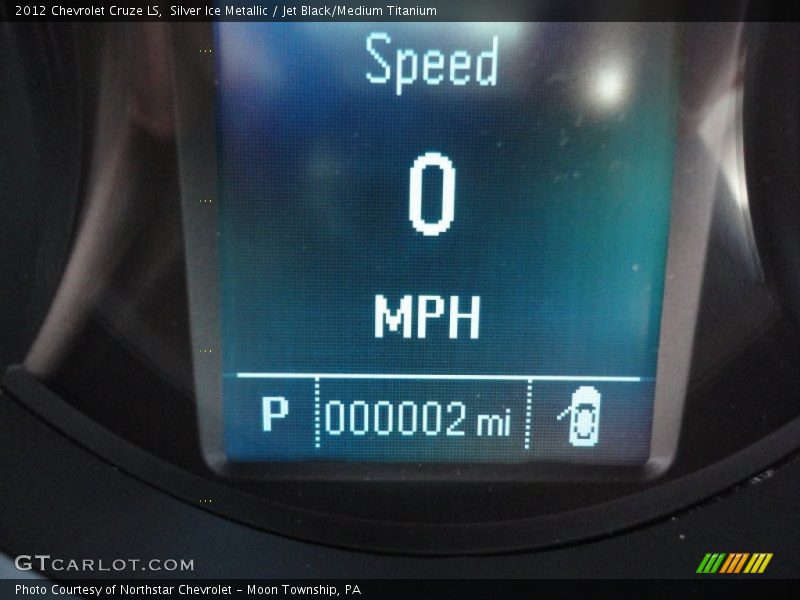 Silver Ice Metallic / Jet Black/Medium Titanium 2012 Chevrolet Cruze LS