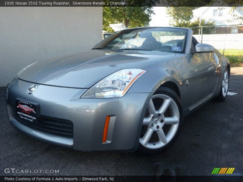 Front 3/4 View of 2005 350Z Touring Roadster