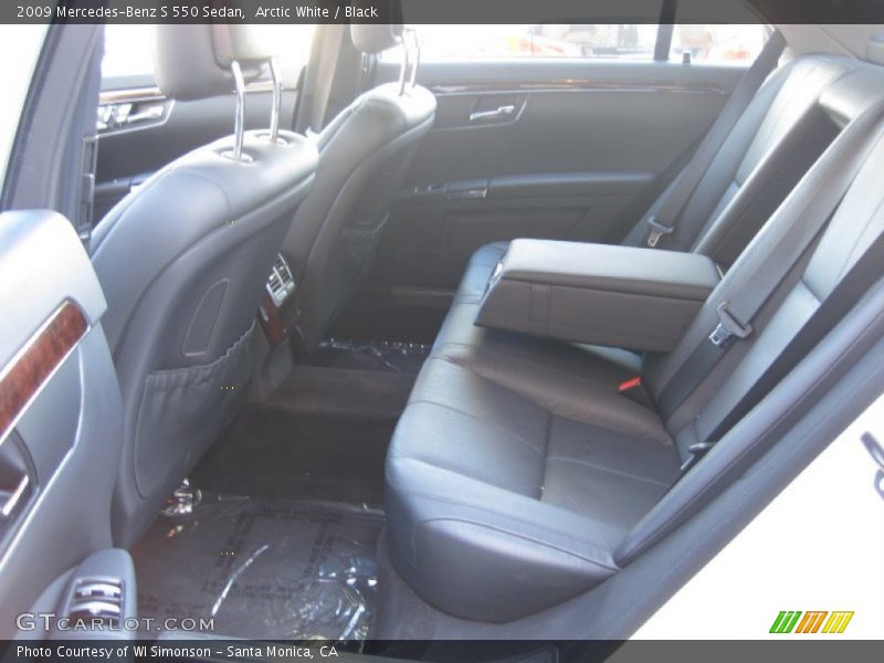 Arctic White / Black 2009 Mercedes-Benz S 550 Sedan