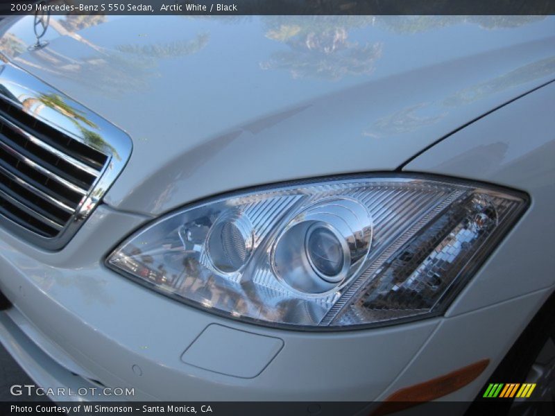 Arctic White / Black 2009 Mercedes-Benz S 550 Sedan