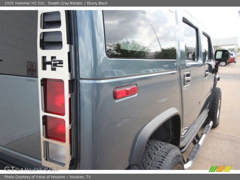 Stealth Gray Metallic / Ebony Black 2005 Hummer H2 SUV