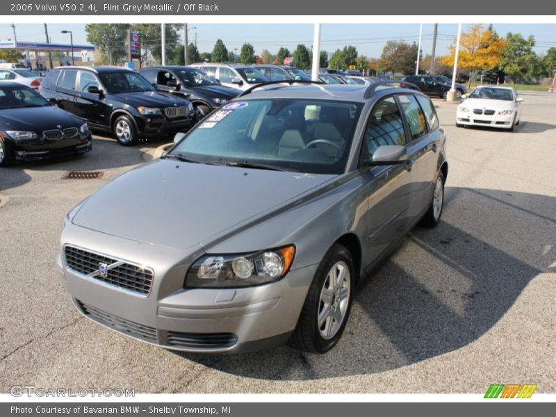 Flint Grey Metallic / Off Black 2006 Volvo V50 2.4i