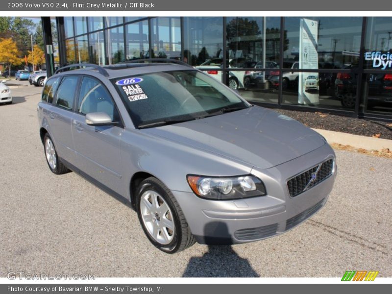 Flint Grey Metallic / Off Black 2006 Volvo V50 2.4i