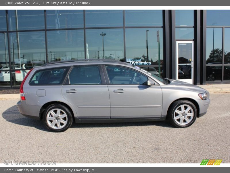 Flint Grey Metallic / Off Black 2006 Volvo V50 2.4i