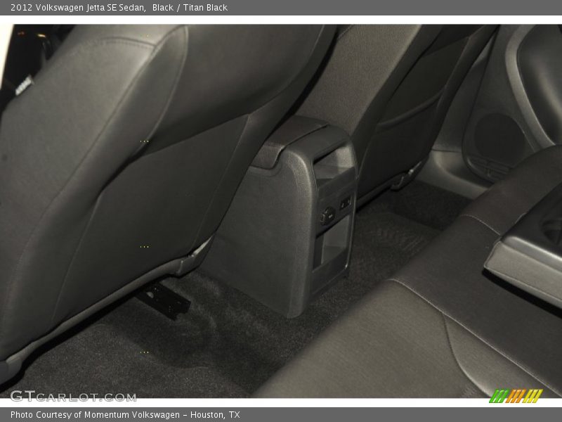 Black / Titan Black 2012 Volkswagen Jetta SE Sedan