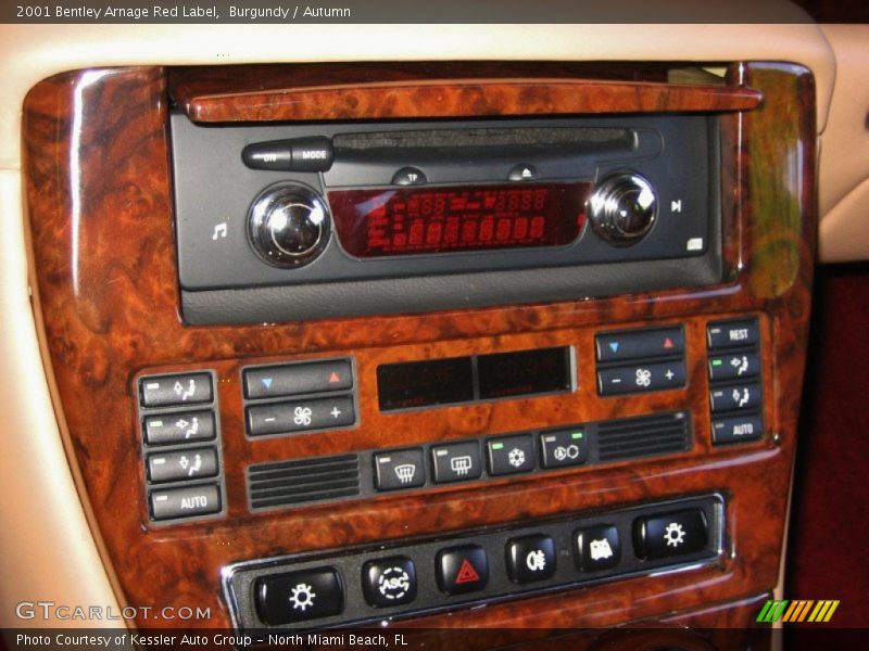 Controls of 2001 Arnage Red Label