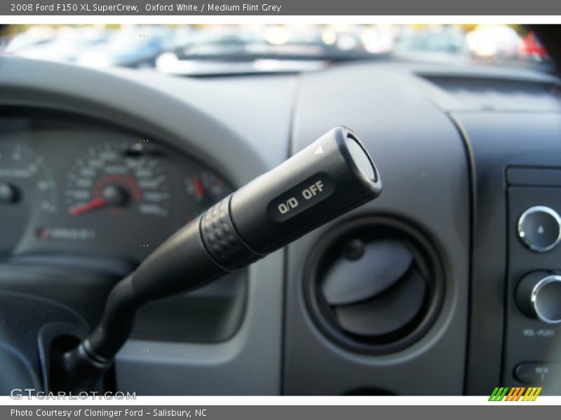 Oxford White / Medium Flint Grey 2008 Ford F150 XL SuperCrew