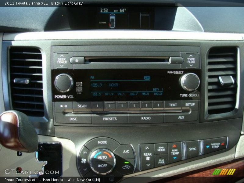 Black / Light Gray 2011 Toyota Sienna XLE