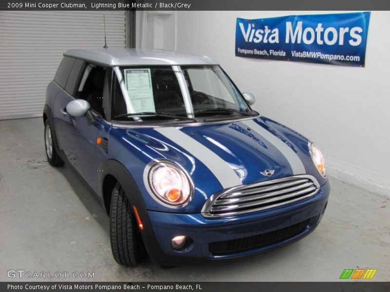 Lightning Blue Metallic / Black/Grey 2009 Mini Cooper Clubman