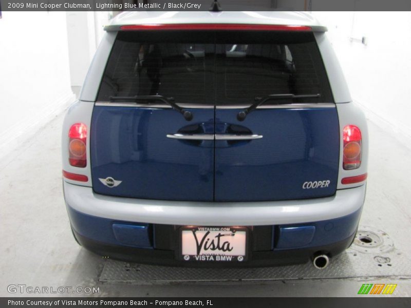 Lightning Blue Metallic / Black/Grey 2009 Mini Cooper Clubman