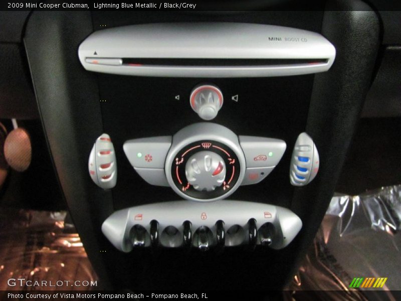Lightning Blue Metallic / Black/Grey 2009 Mini Cooper Clubman