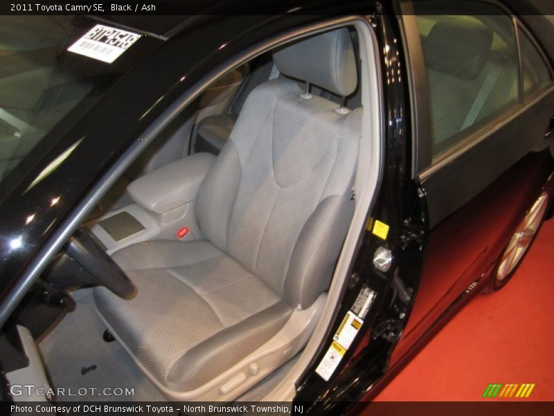 Black / Ash 2011 Toyota Camry SE