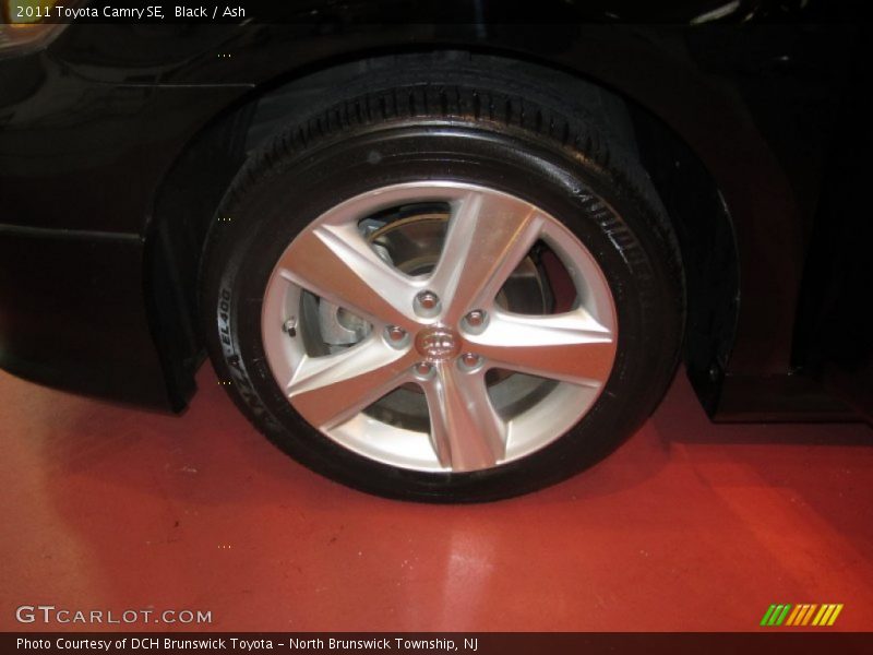 Black / Ash 2011 Toyota Camry SE