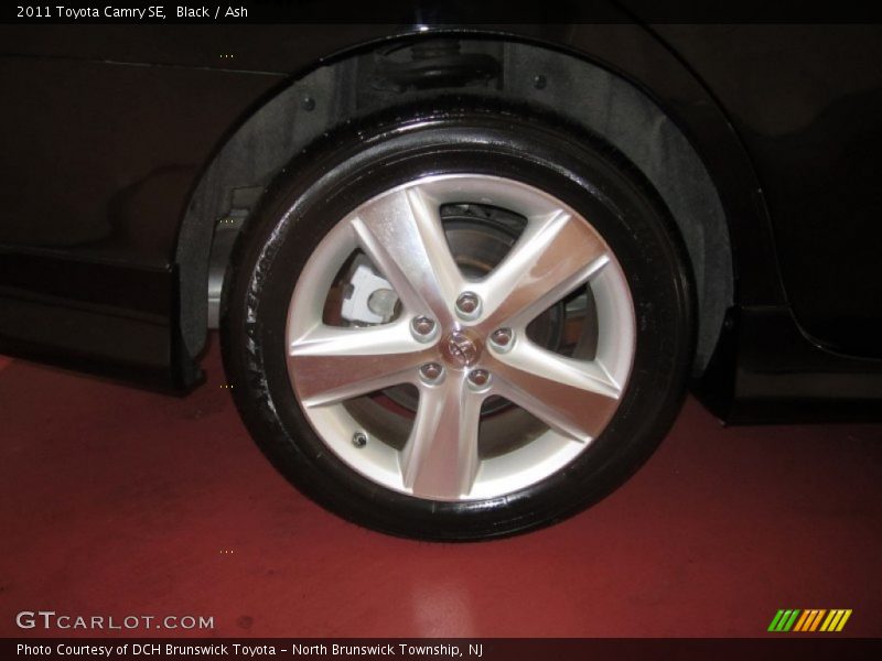 Black / Ash 2011 Toyota Camry SE