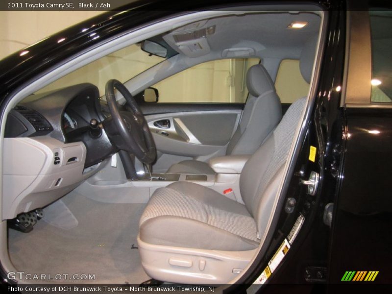 Black / Ash 2011 Toyota Camry SE