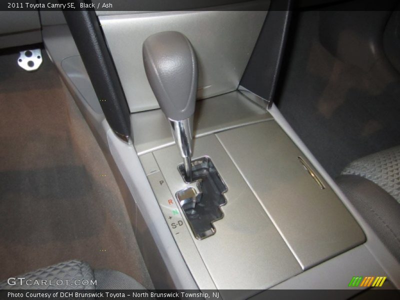 Black / Ash 2011 Toyota Camry SE