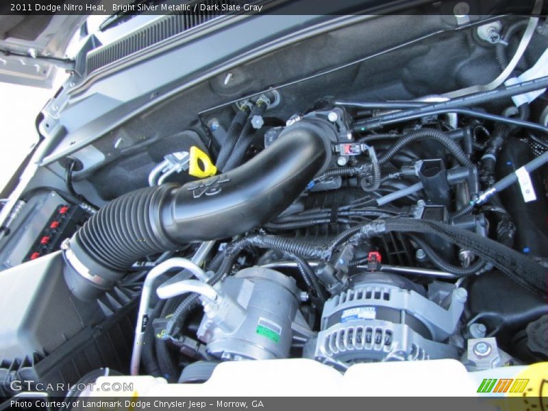 Bright Silver Metallic / Dark Slate Gray 2011 Dodge Nitro Heat