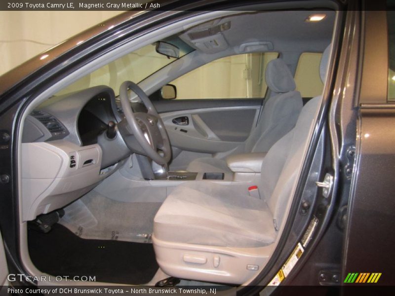 Magnetic Gray Metallic / Ash 2009 Toyota Camry LE