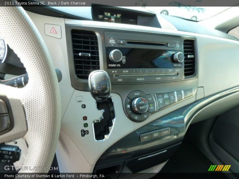 Black / Dark Charcoal 2011 Toyota Sienna SE