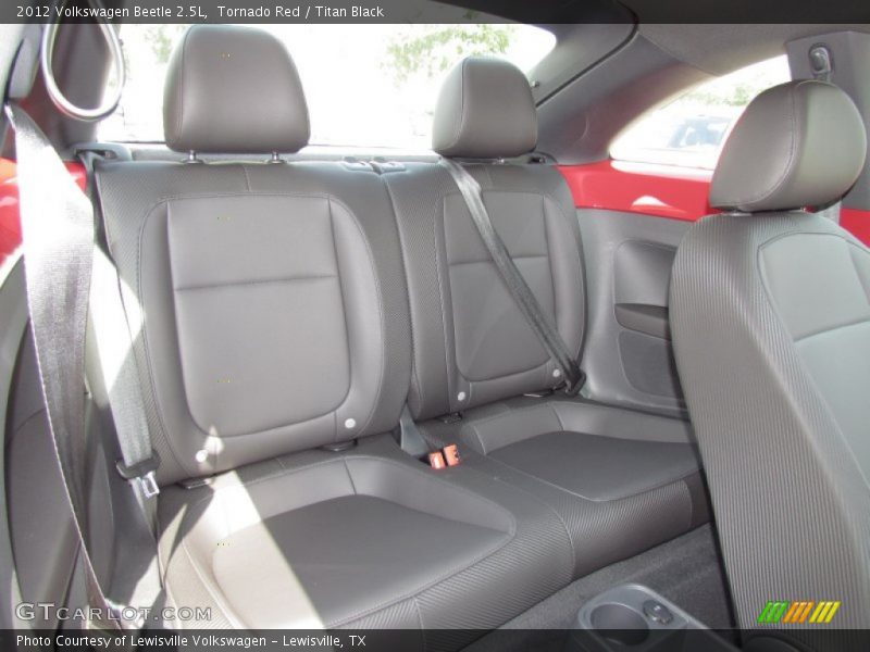  2012 Beetle 2.5L Titan Black Interior