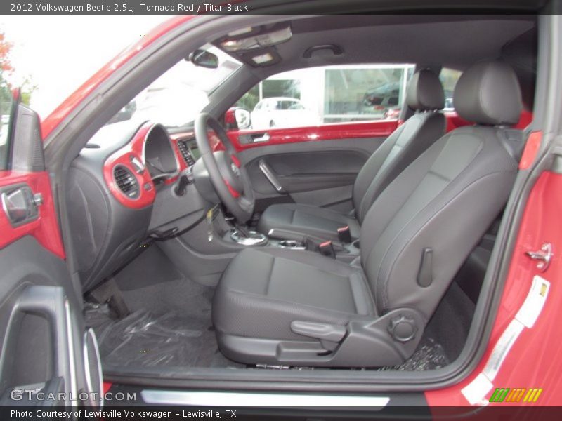  2012 Beetle 2.5L Titan Black Interior