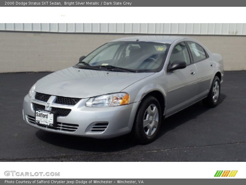 Bright Silver Metallic / Dark Slate Grey 2006 Dodge Stratus SXT Sedan