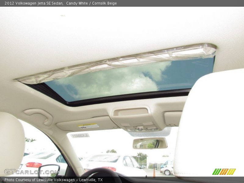 Candy White / Cornsilk Beige 2012 Volkswagen Jetta SE Sedan