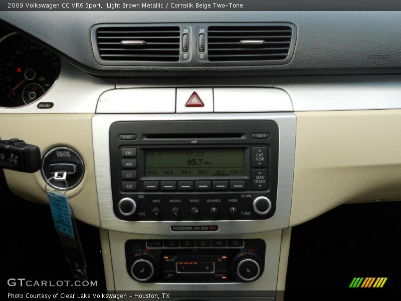 Audio System of 2009 CC VR6 Sport