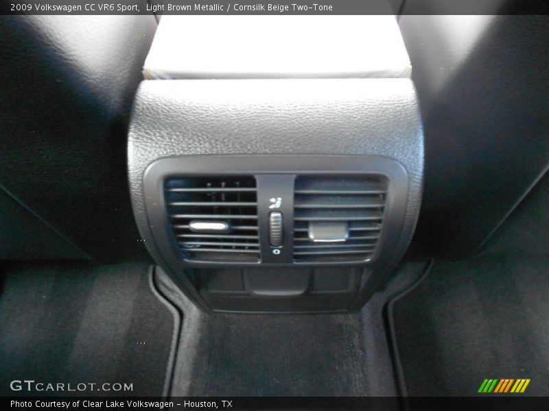 Light Brown Metallic / Cornsilk Beige Two-Tone 2009 Volkswagen CC VR6 Sport