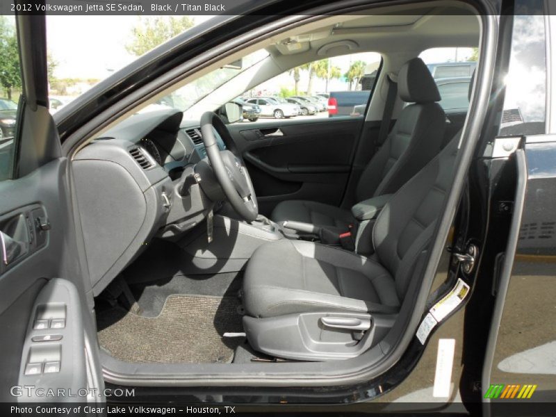 Black / Titan Black 2012 Volkswagen Jetta SE Sedan