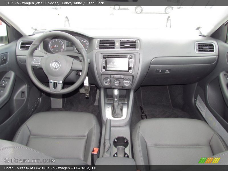 Candy White / Titan Black 2012 Volkswagen Jetta SE Sedan