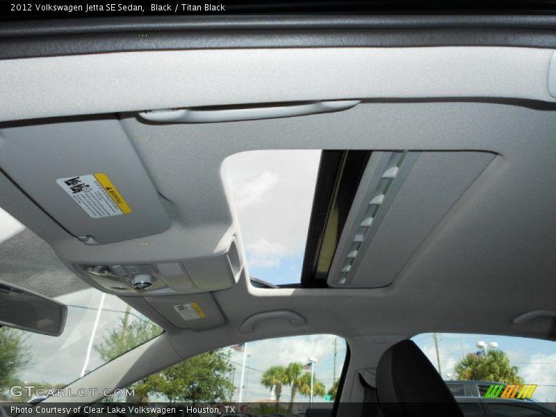Black / Titan Black 2012 Volkswagen Jetta SE Sedan
