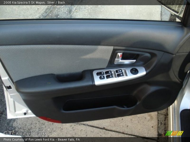 Silver / Black 2008 Kia Spectra 5 SX Wagon
