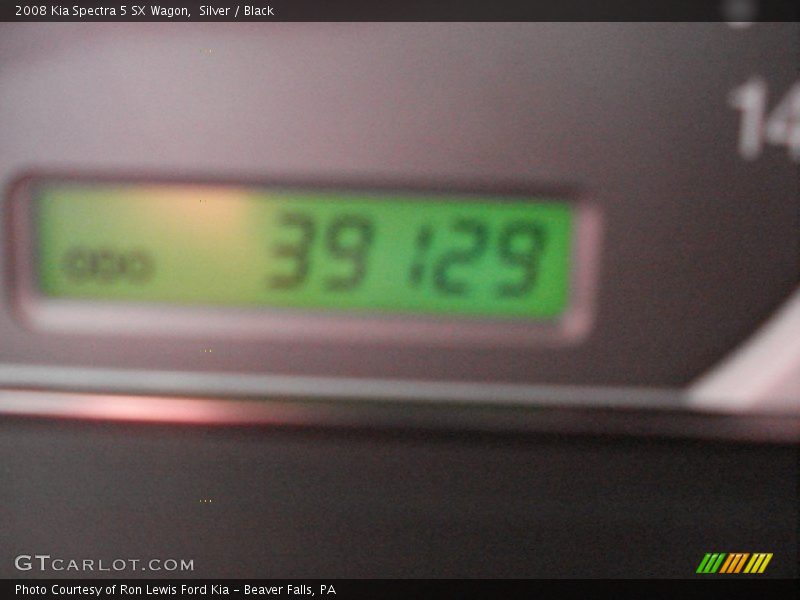 Silver / Black 2008 Kia Spectra 5 SX Wagon